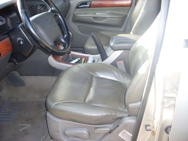 Ssangyong Musso Interior. 2003 Ssang YONG Musso Picture