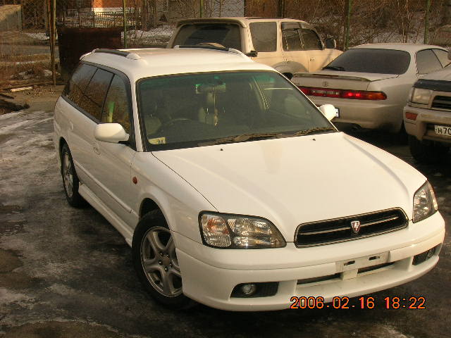 1998 Subaru Legacy Wagon Pictures