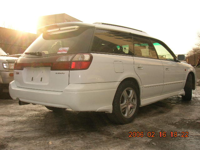 1998 Subaru Legacy Wagon Pictures