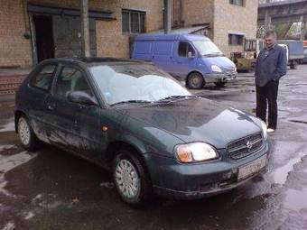 2000 Suzuki Baleno Pic