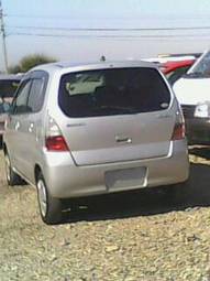 2003 Suzuki MR Wagon Pictures