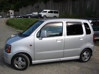 2000 Suzuki Wagon R Pictures