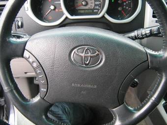 2003 Toyota 4Runner Photos