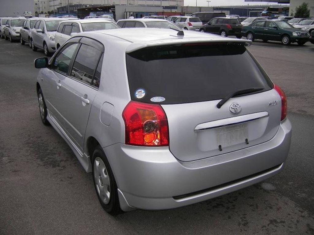 2004 Toyota Allex