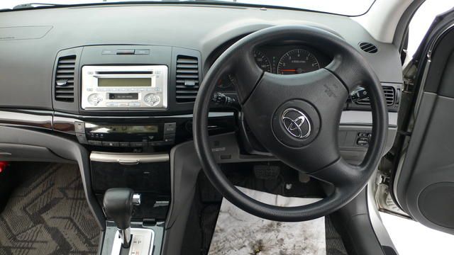 2002 Toyota Allion
