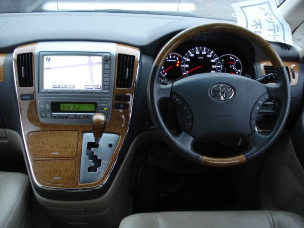 2005 Toyota Alphard