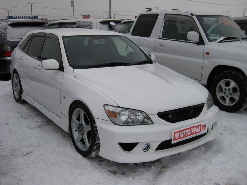 2001 Toyota Altezza Wagon