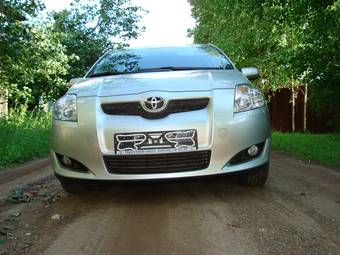 2009 Toyota Auris Wallpapers