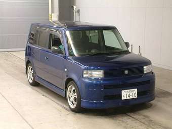 2002 Toyota bB Pictures