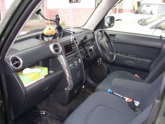 2003 Toyota bB Pictures