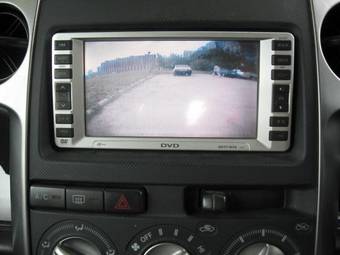 2004 Toyota bB Images