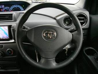 2008 Toyota bB Photos