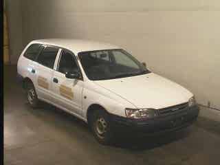 1999 Toyota Caldina Pictures