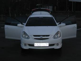 2003 Toyota Caldina Photos