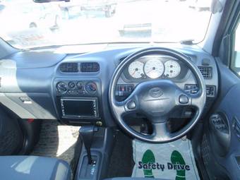 2002 Toyota Cami Pictures
