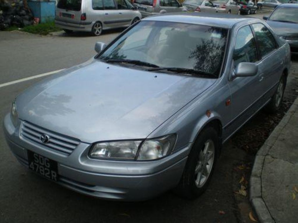 2001 Toyota Camry Gracia