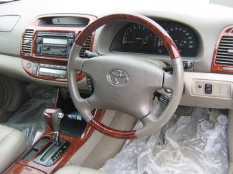 2003 Toyota Camry Gracia Images