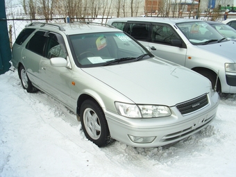 2000 Toyota Camry Gracia Wagon