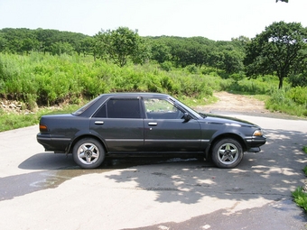 1990 Toyota Carina