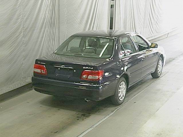 2000 Toyota Carina Photos