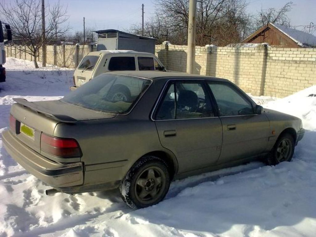 1990 Toyota Carina II