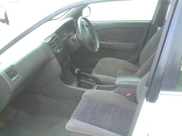 1998 Toyota Carina II