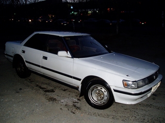 toyota chaser statue