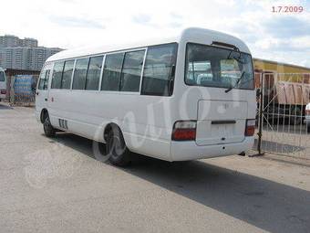 2010 Toyota Coaster Pictures