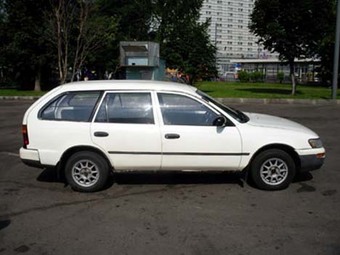 1990 Toyota Corolla Pics