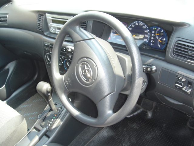 2003 Toyota Corolla Fielder Images