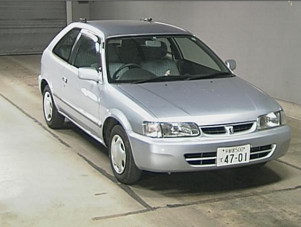 1999 Toyota Corolla II Pictures