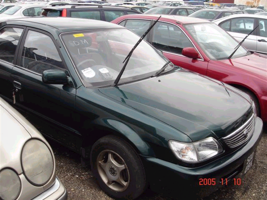 2000 Toyota Corsa Photos