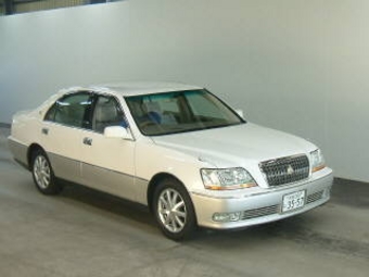 2000 Toyota Crown Majesta