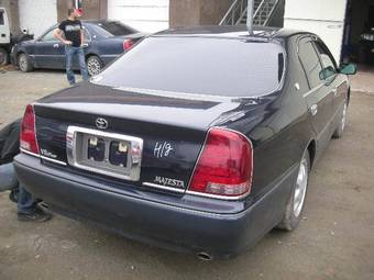 2003 Toyota Crown Majesta Pictures