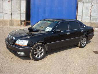 2004 Toyota Crown Majesta Pictures