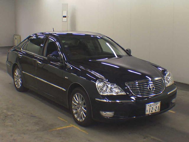 2005 Toyota Crown Majesta