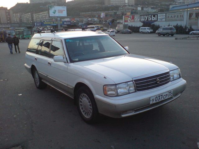 Used 1996 Toyota Crown Wagon Photos