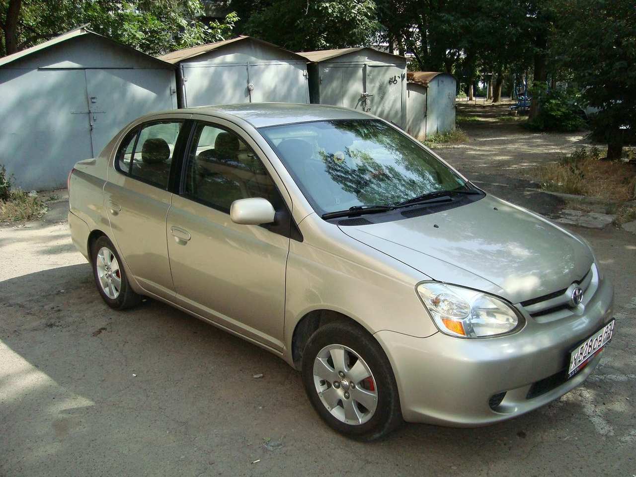 Toyota echo 2003 for sale