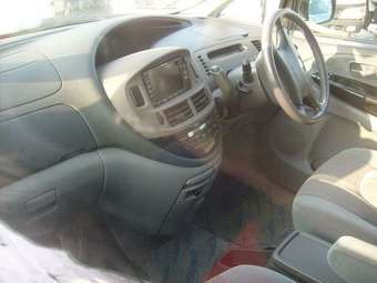 2001 Estima