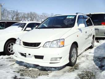 2001 Toyota Gaia For Sale