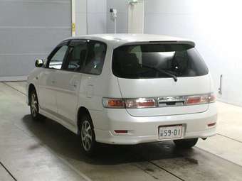 2001 Toyota Gaia Pics