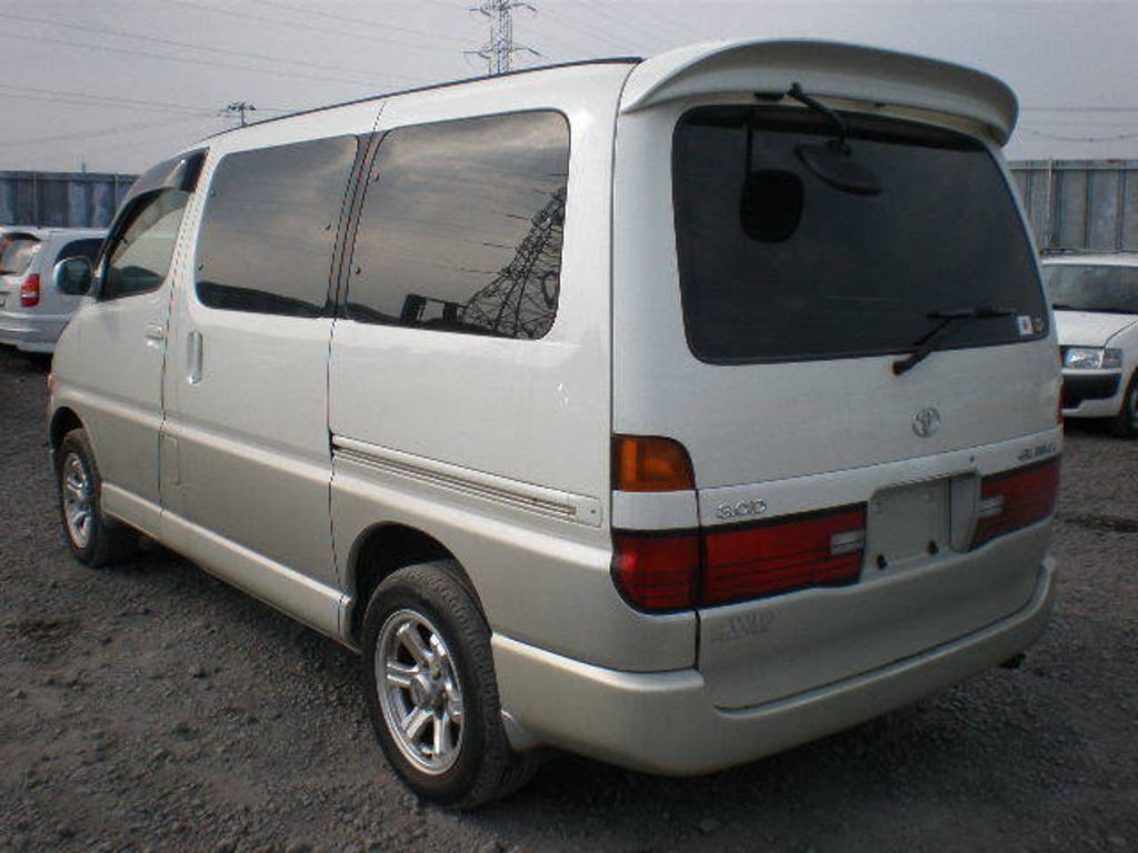 1998 Toyota Granvia