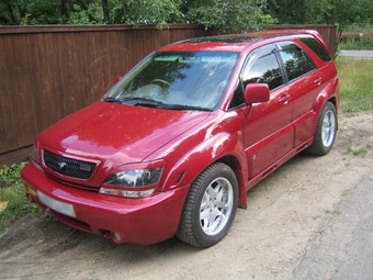 1998 Toyota Harrier