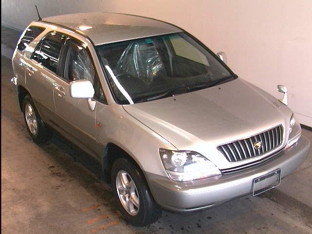 1998 Toyota Harrier Pictures