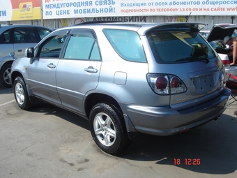 2001 Toyota Harrier