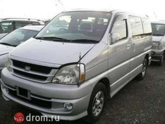 2001 Toyota Hiace Pictures