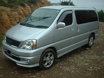 2000 Toyota Hiace Regius