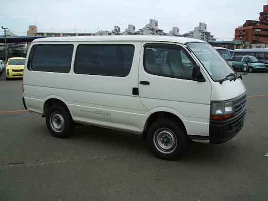 2001 Toyota Hiace Van Pictures