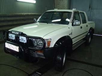 1989 Toyota Hilux Pick Up Images