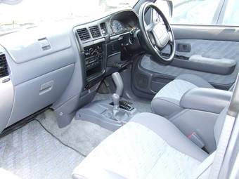 1999 Toyota Hilux Pick Up Pictures